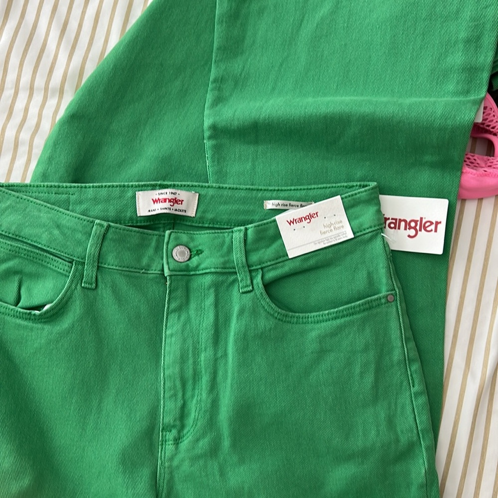 WRANGLER HIGH RISE FIERCE FLARE DENIM JEANS PANTS SIZE 10 X 32 NWT - Picture 6 of 11